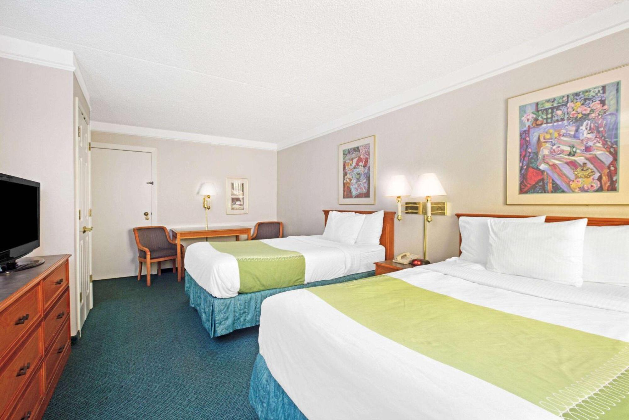 La Quinta Inn By Wyndham Рино Екстериор снимка